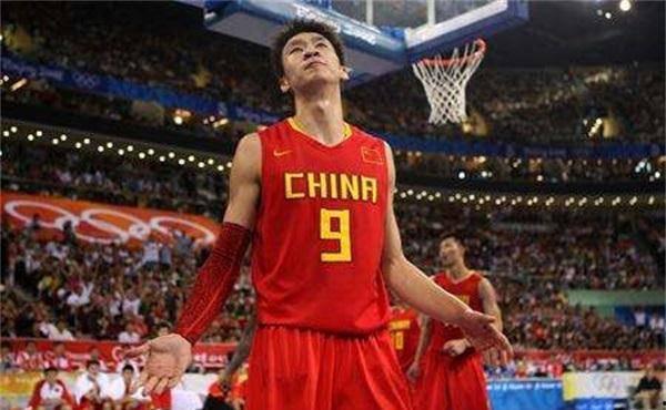 篮球明星孙悦照片,赛场上的璀璨明星